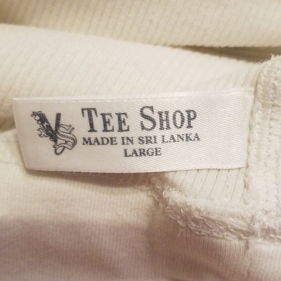 Victoria secret tee - Picture 4 of 4